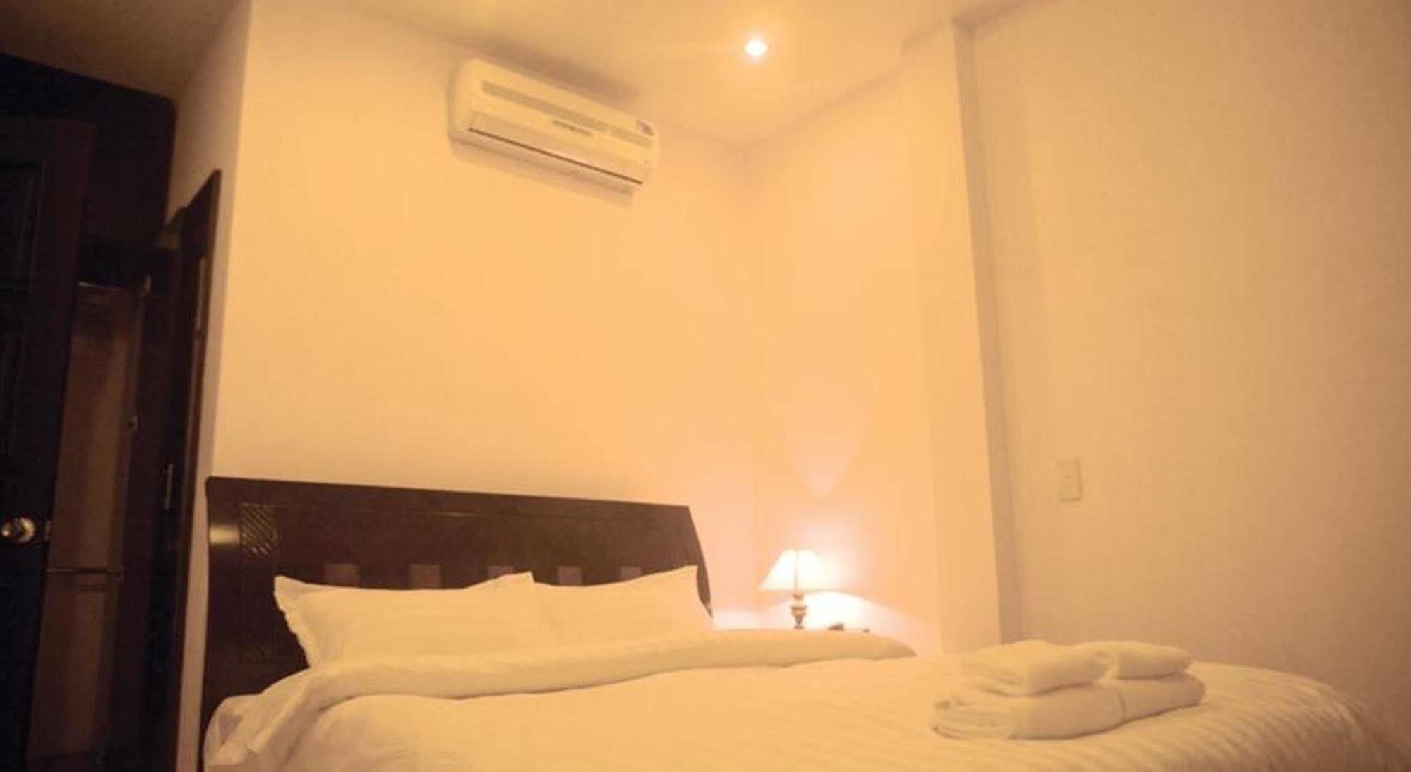 Saigon Zoom Hotel Hô Chi Minh-Ville Extérieur photo